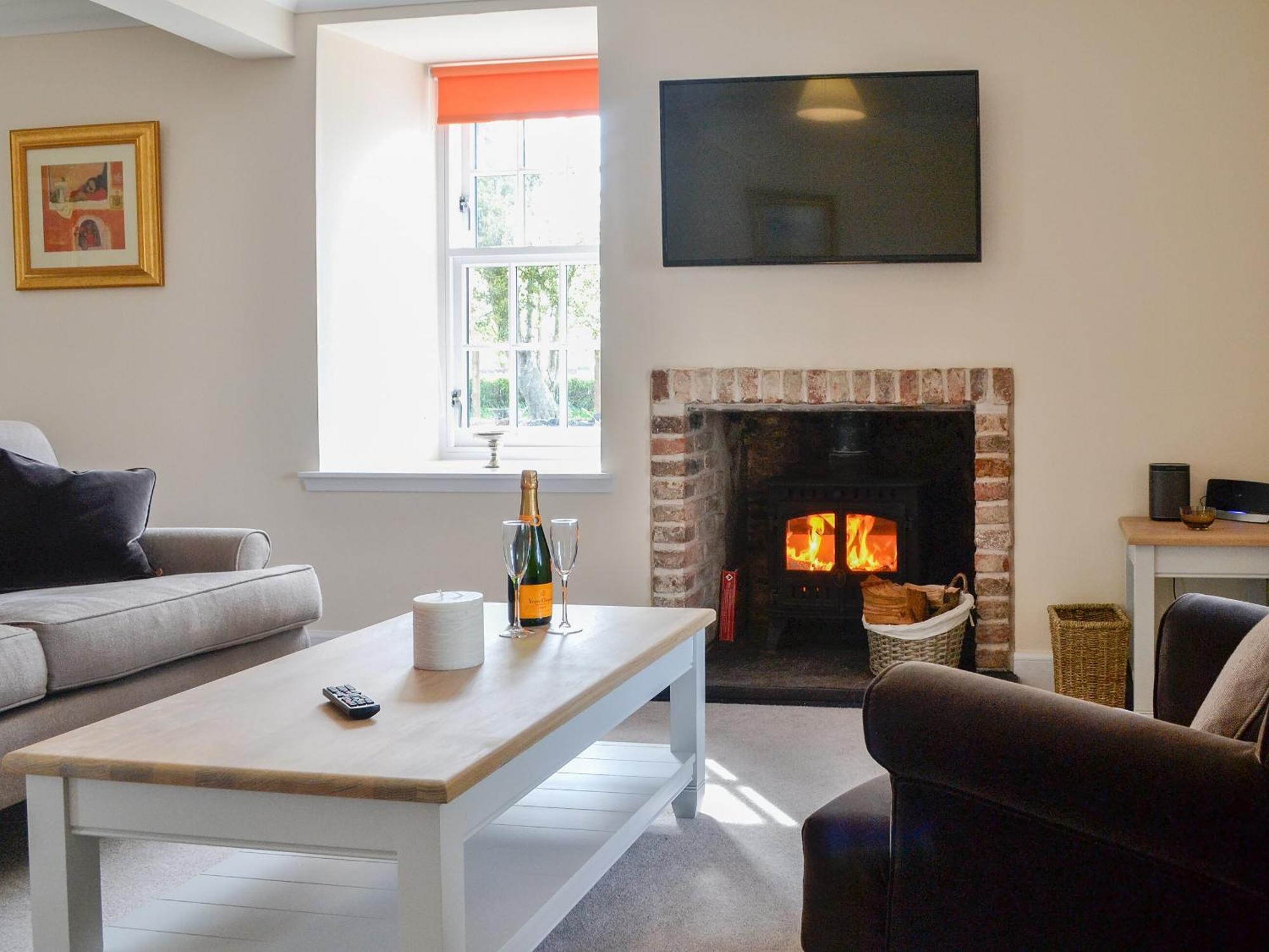 Grieves Cottage - Uk11107 Монтроуз Екстериор снимка